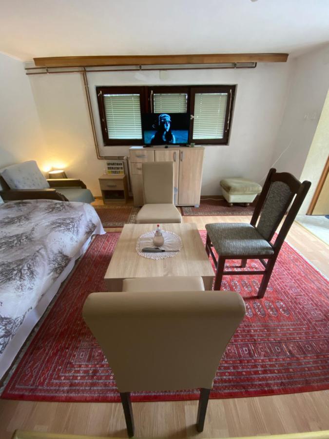 Apartmán Apartman Benjamin Tuzla Exteriér fotografie